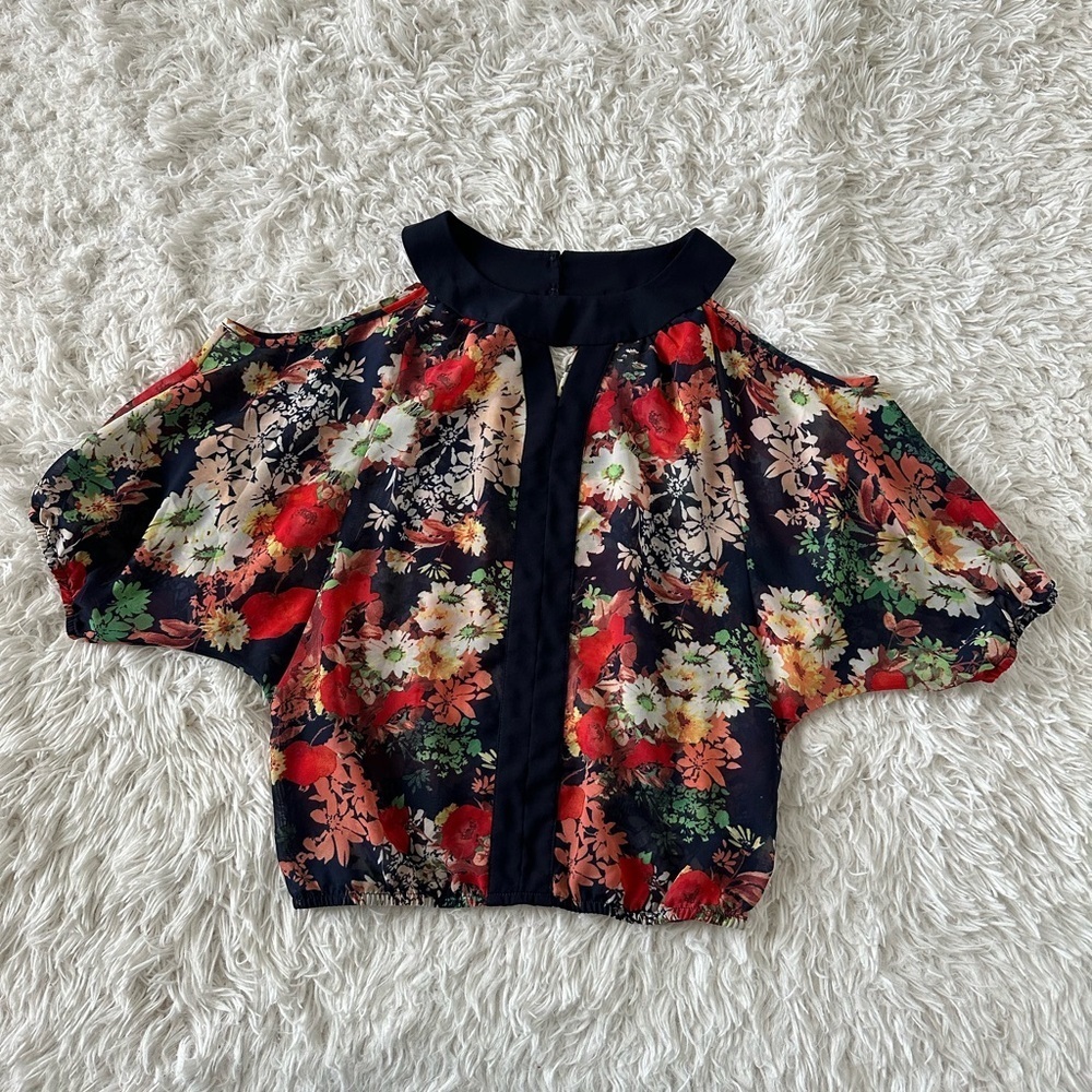 BCX Red and Navy Blue Floral Blouse Puff Sleeve Mandarin Collar